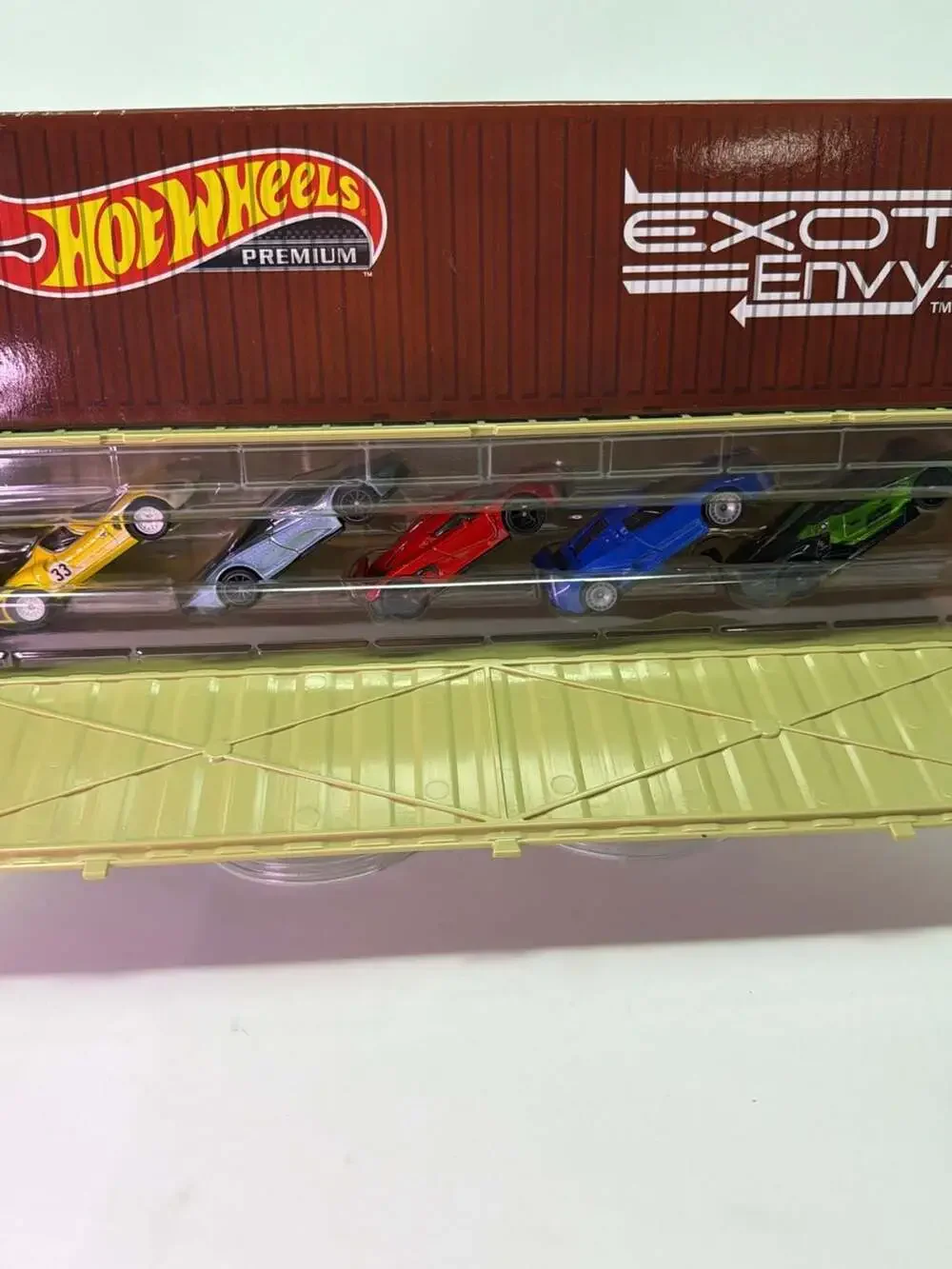 Hot Wheels Premium Car Culture Exotic Envy Container Set